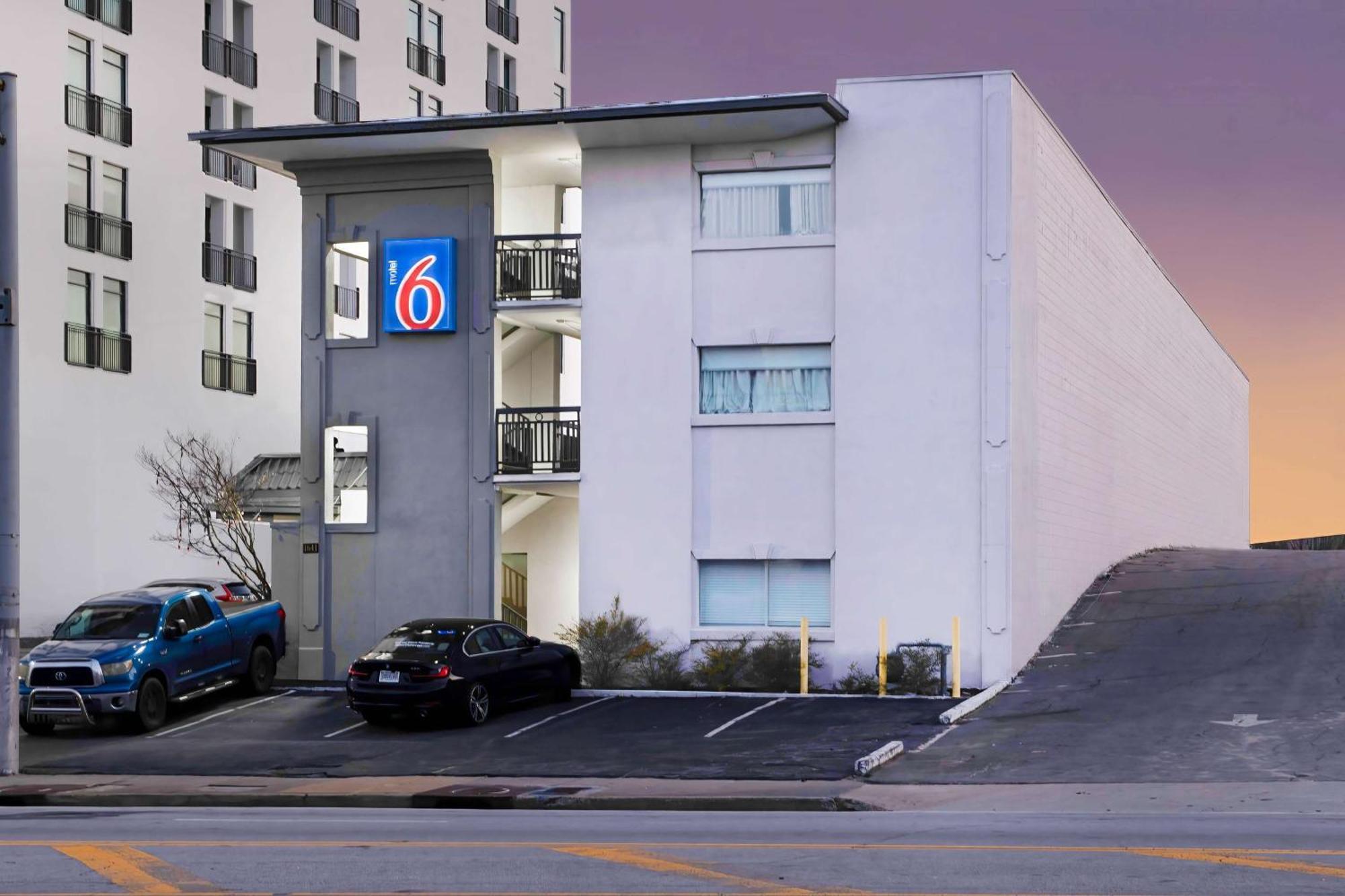 Motel 6 Atlanta, Ga - Midtown Экстерьер фото