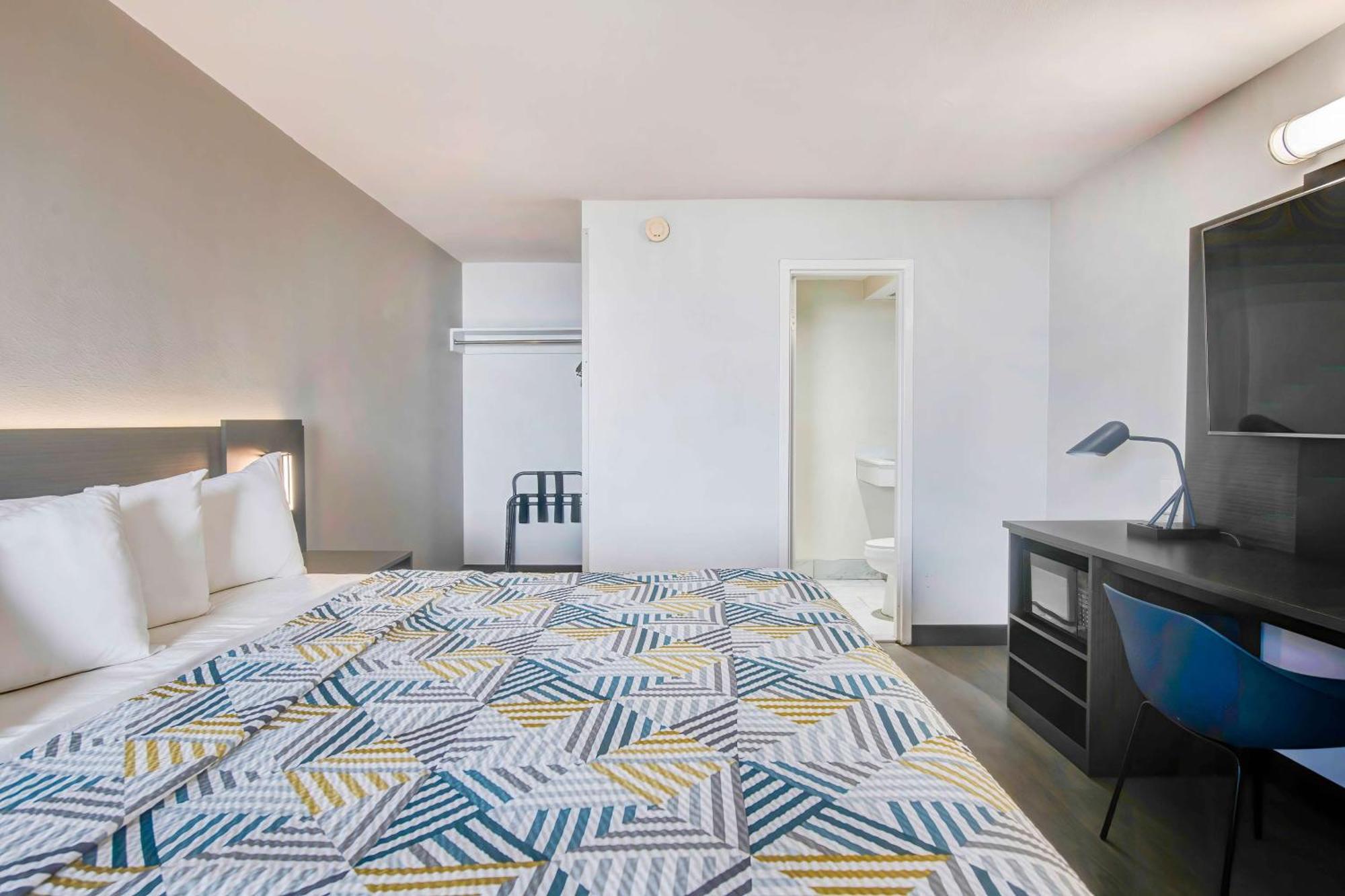 Motel 6 Atlanta, Ga - Midtown Экстерьер фото