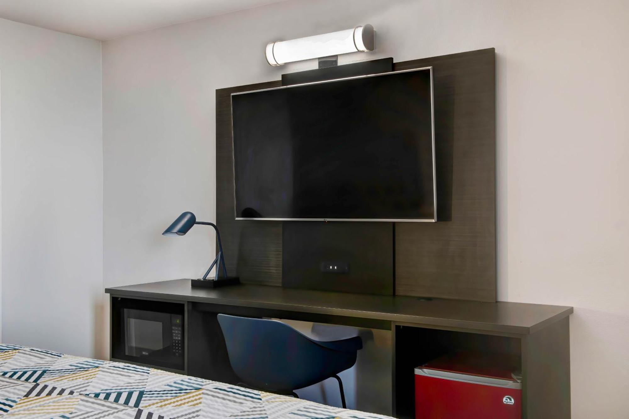 Motel 6 Atlanta, Ga - Midtown Экстерьер фото
