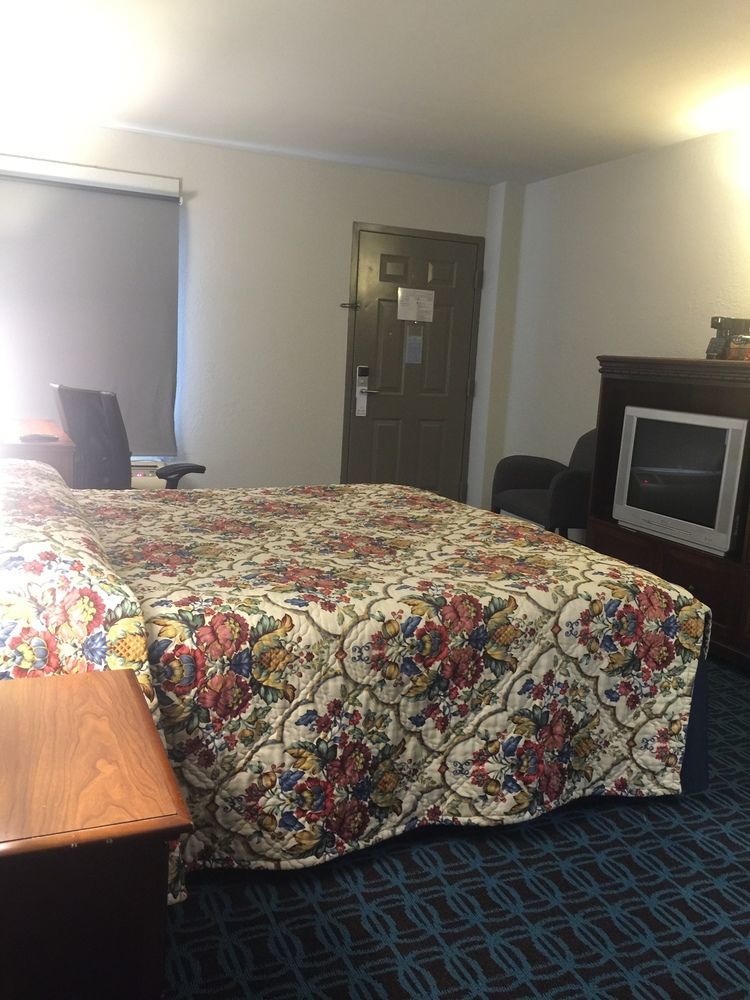 Motel 6 Atlanta, Ga - Midtown Экстерьер фото