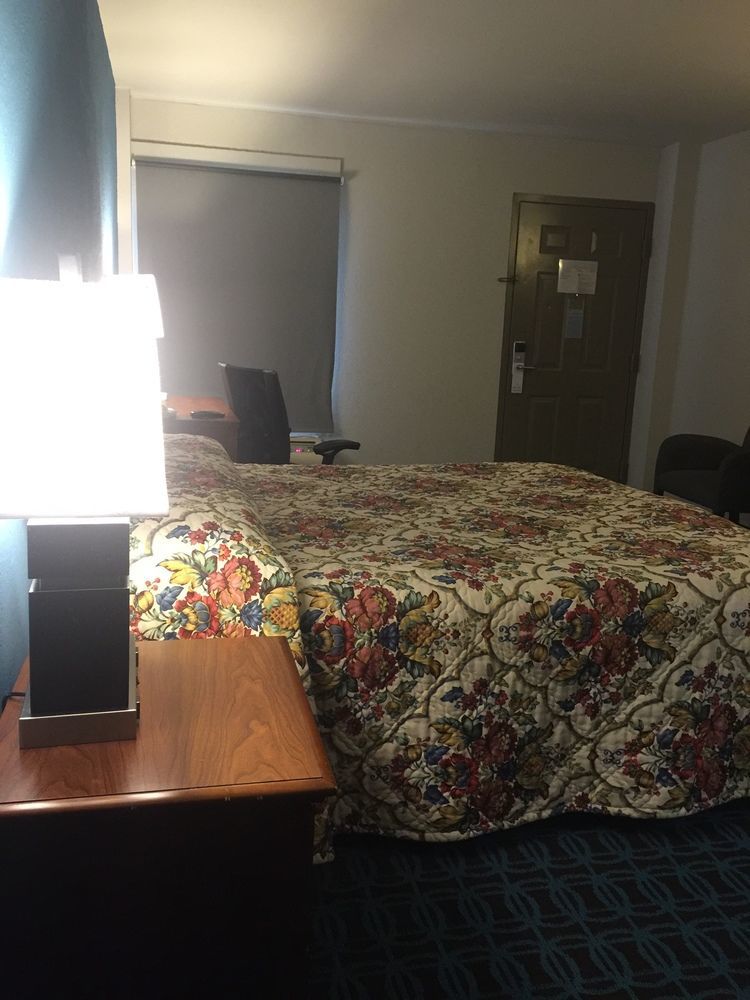 Motel 6 Atlanta, Ga - Midtown Экстерьер фото