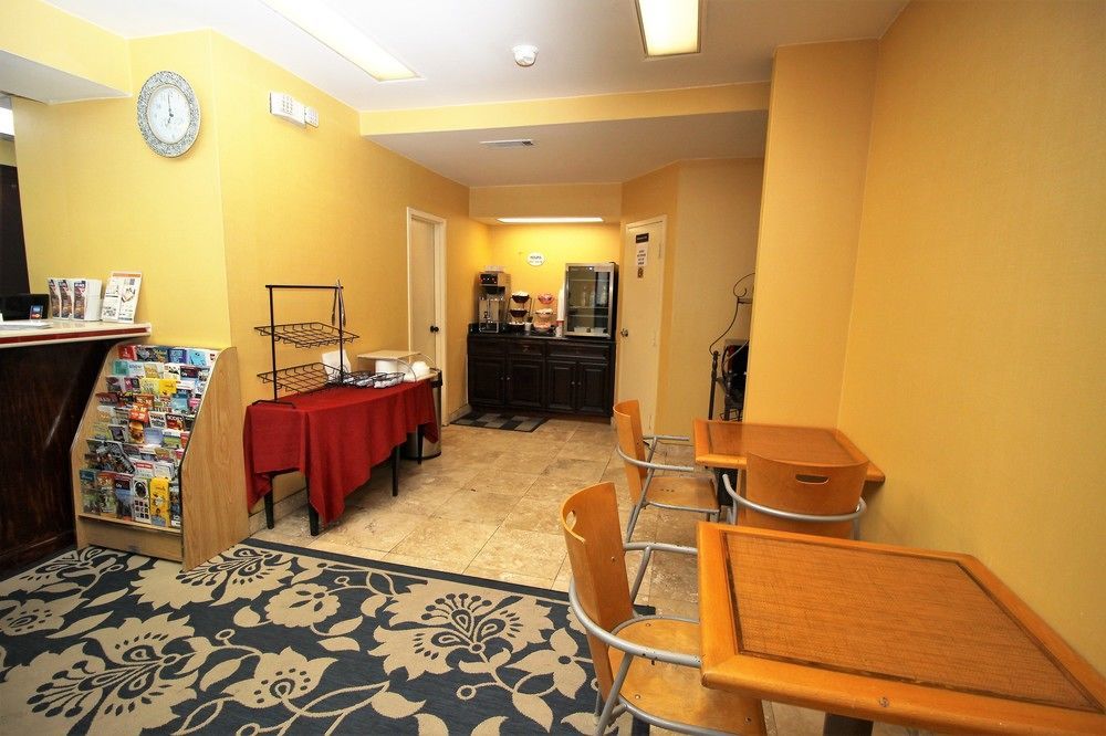 Motel 6 Atlanta, Ga - Midtown Экстерьер фото