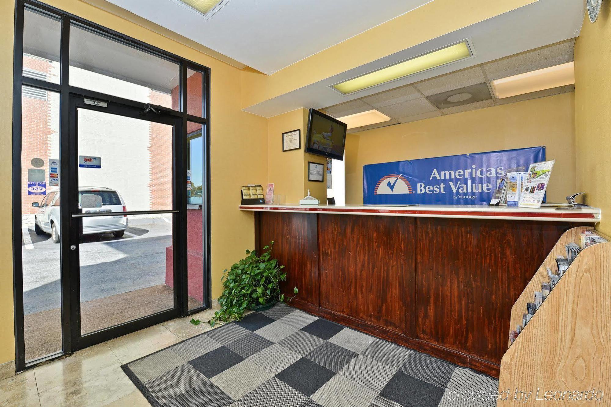 Motel 6 Atlanta, Ga - Midtown Интерьер фото